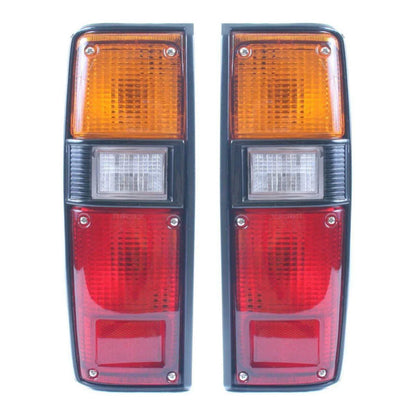 Pair Tail Lamp Rear Lamp Fits Toyota Hilux RN30 RN36 RN40 UTE Pickup 1979-83 DE
