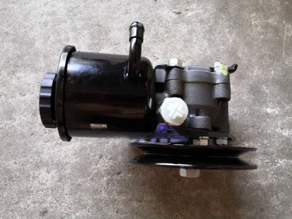 Auto Power Steering Pump for Nissan Patrol Y60 TB42 (1987–1997)