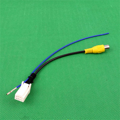 8Pin Rear Camera Video Plug Converter Cable Adapter for Subaru