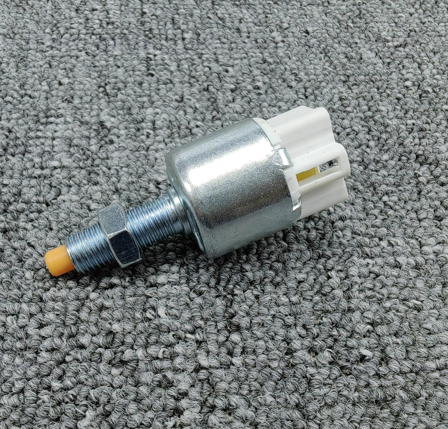 Brake Light Switch for Toyota Highlander Lexus LX470 IS350