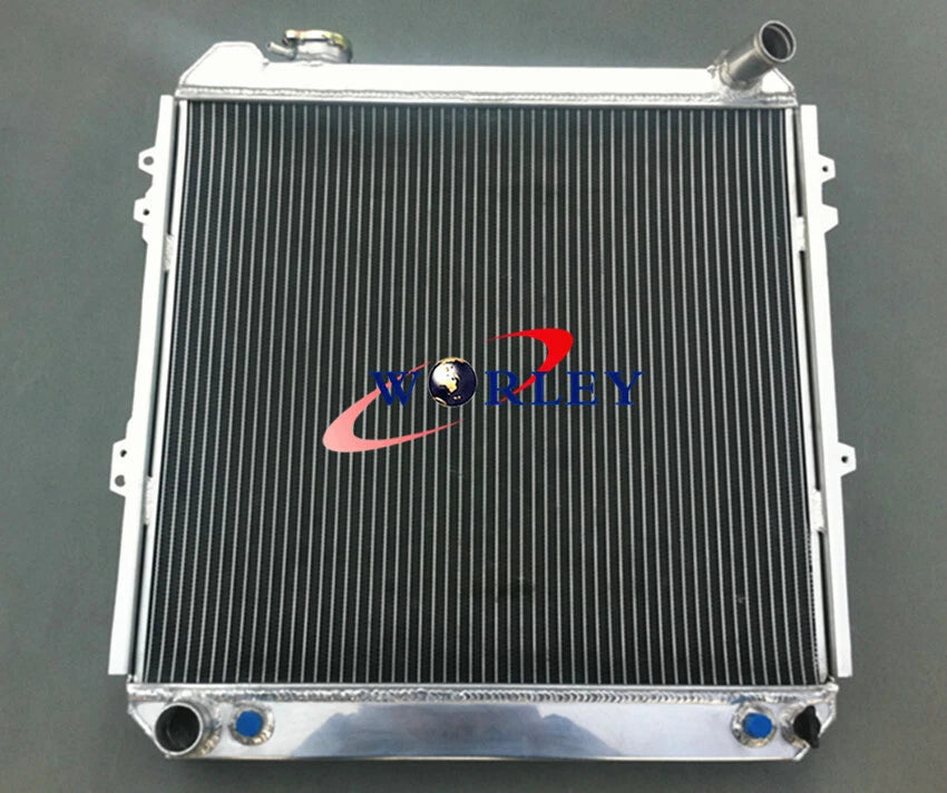 3-Core Aluminum Radiator with Fan for Toyota Pickup 4Runner (1988–1995)