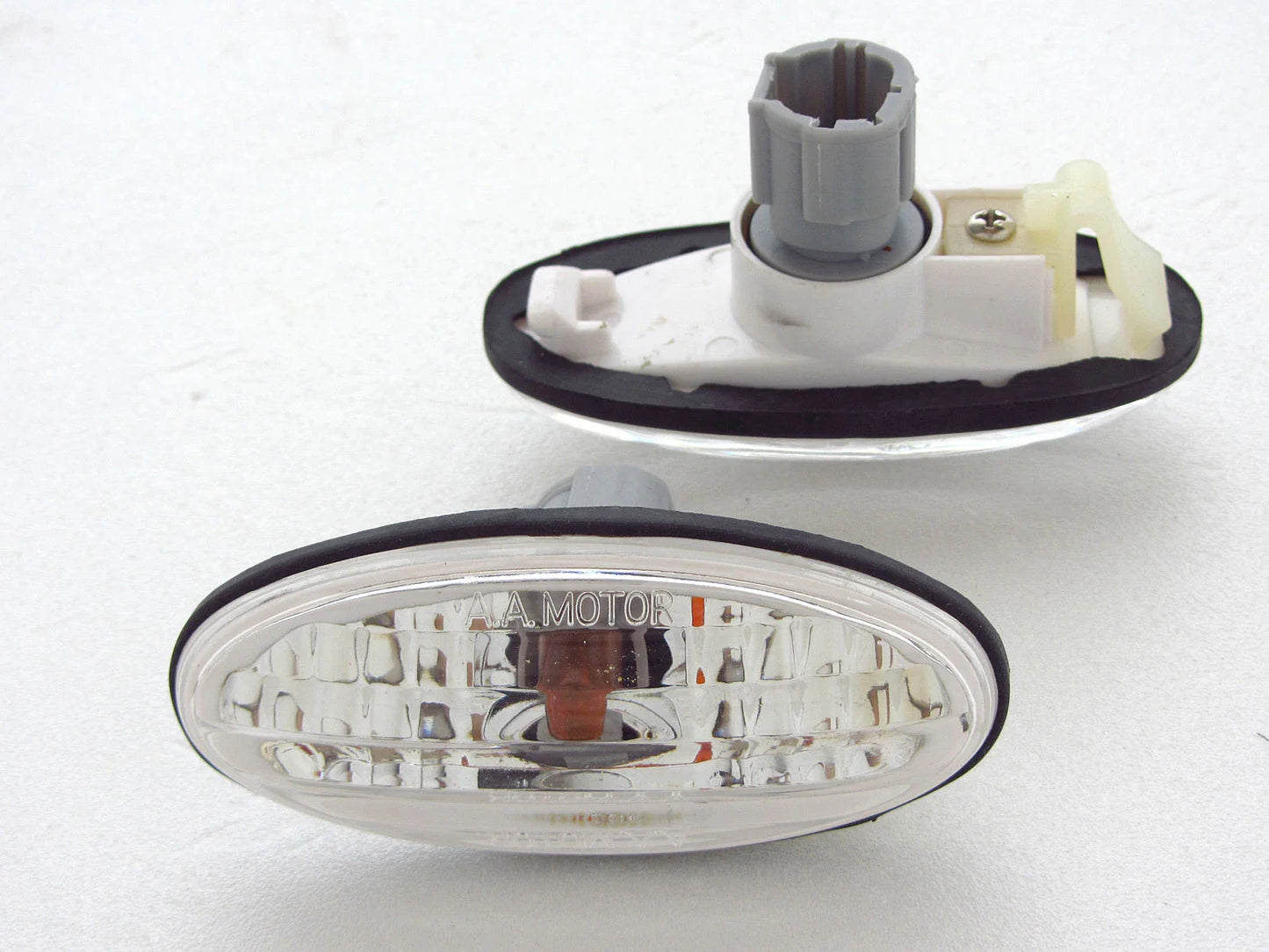 Crystal Guard Side Turn Signal Lights for Nissan Navara D22 (1997-2005)