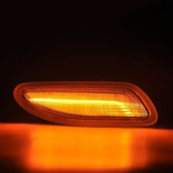 2x LED Front Bumper Side Marker Lights for Mercedes W203 C Class (2001-2007)