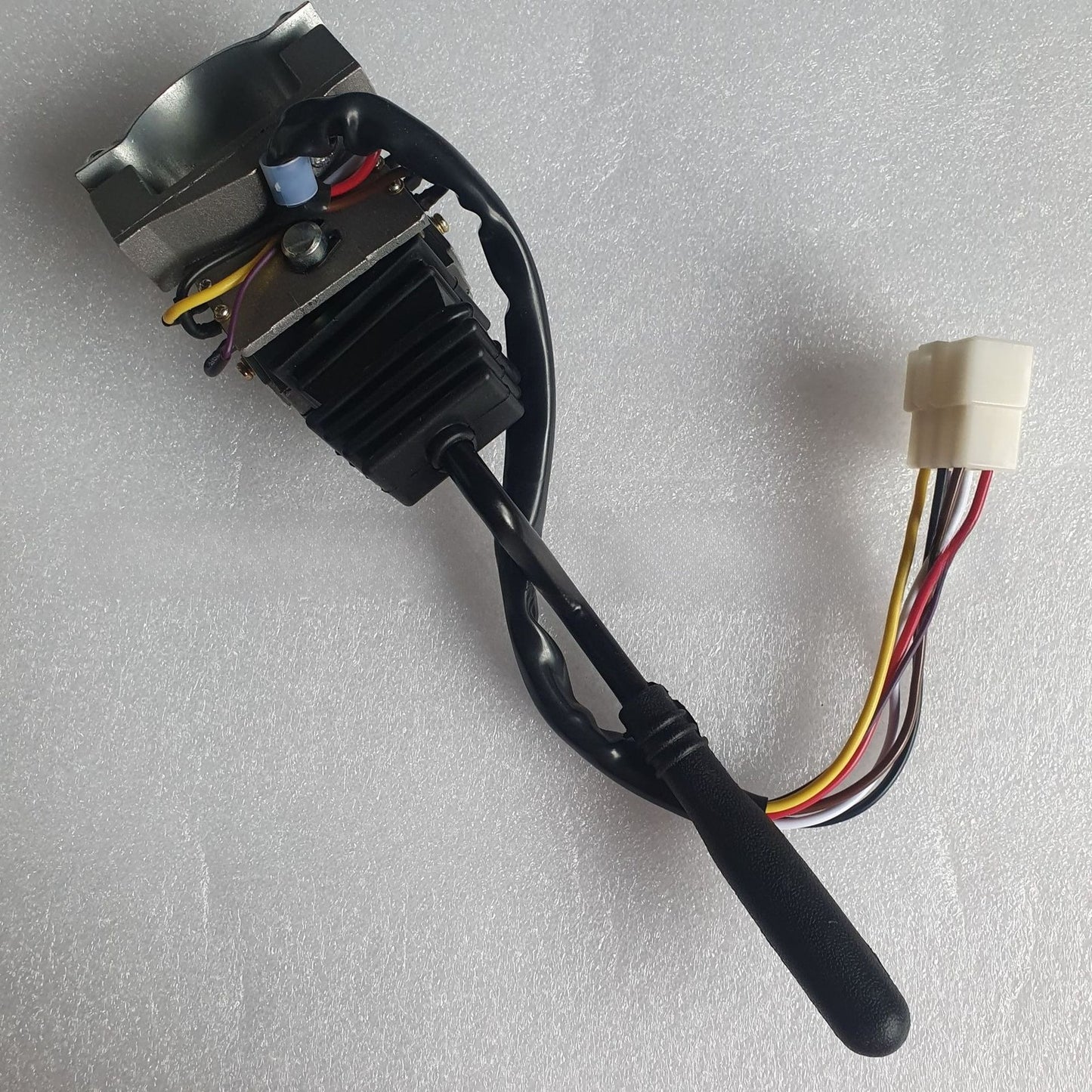 Forward Reverse Switch Lever for TCM Forklift Truck (230–240)