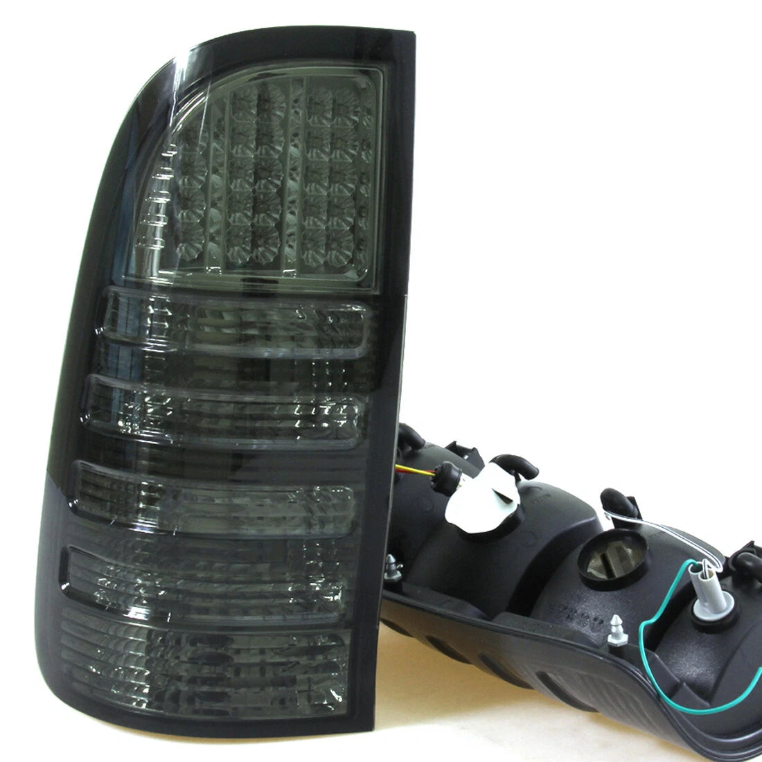 Smoke LED Tail Light for Toyota Hilux MK6 SR5 Hilux2004-2010