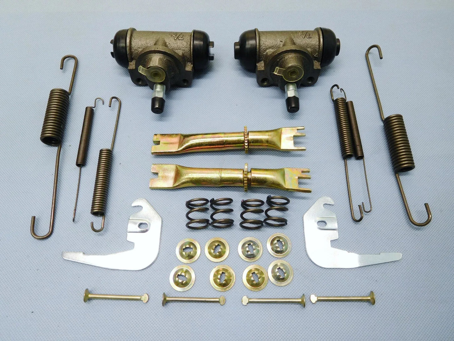 2 x Rear Brake Wheel Cylinders & Adjuster Springs for Jackaroo (1980-1991)