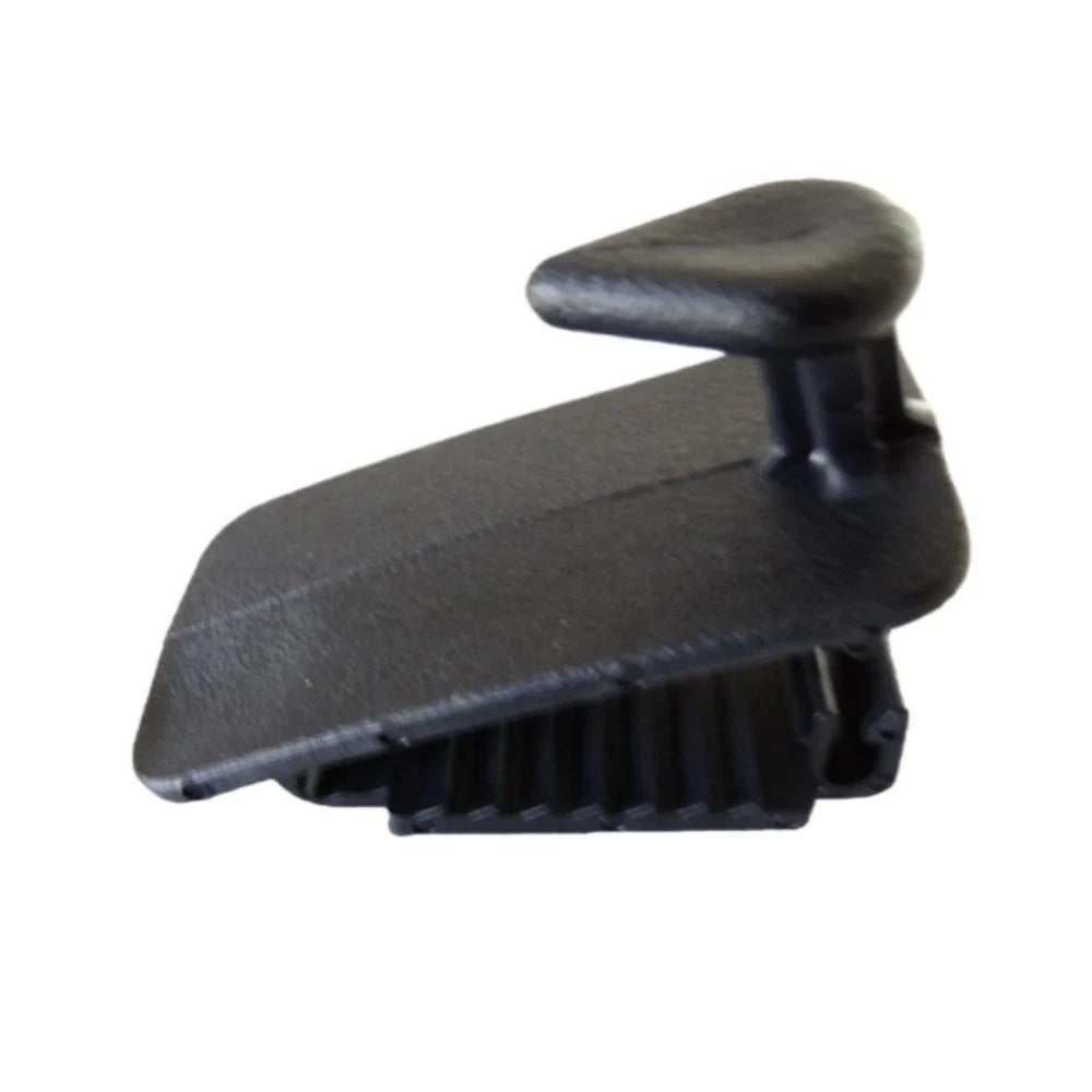 Front Floor Mat Retainer Hook Clip for Mazda 2, 3 (2011-2015)