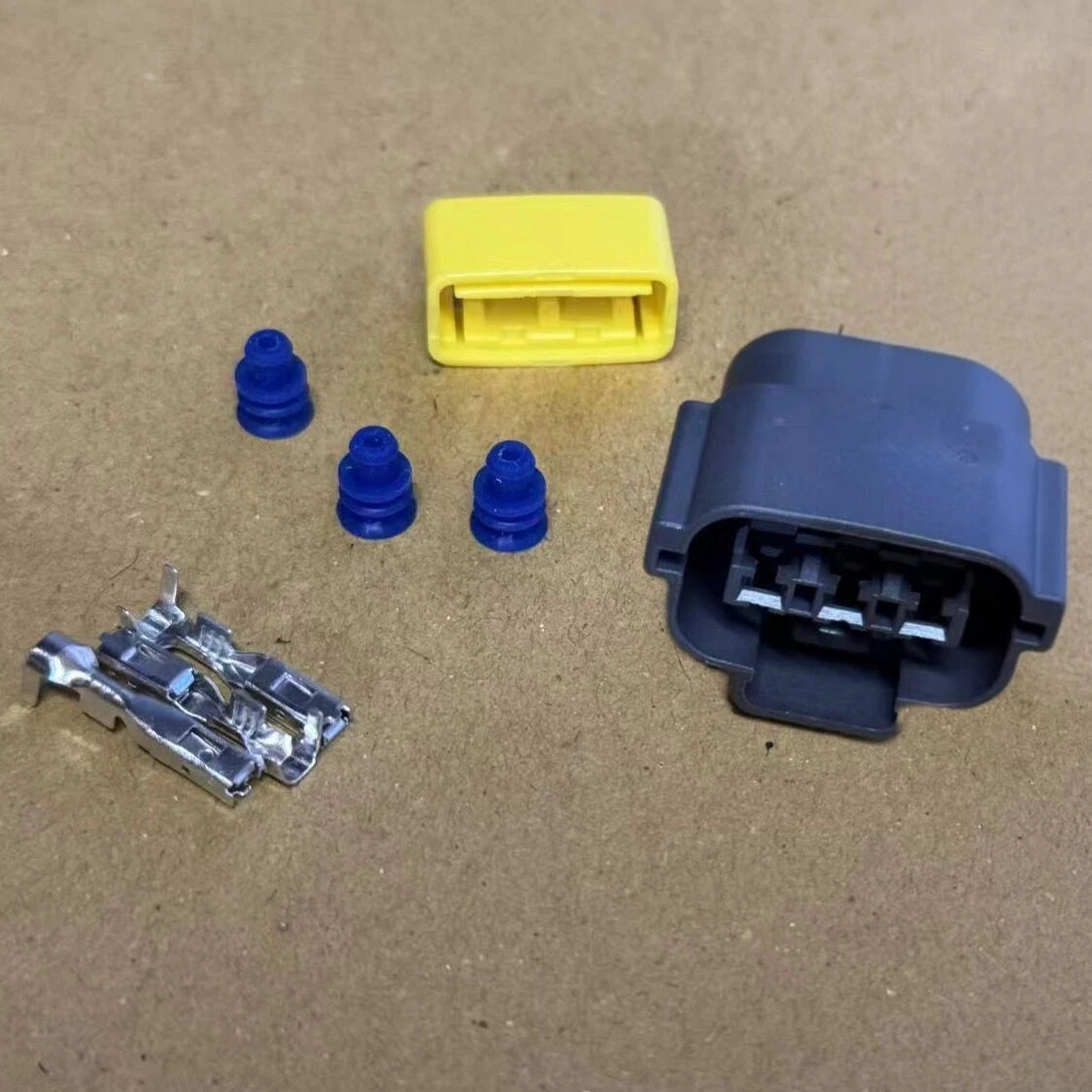 3 Pins Ignition Coil Connector Plug for Nissan Renault