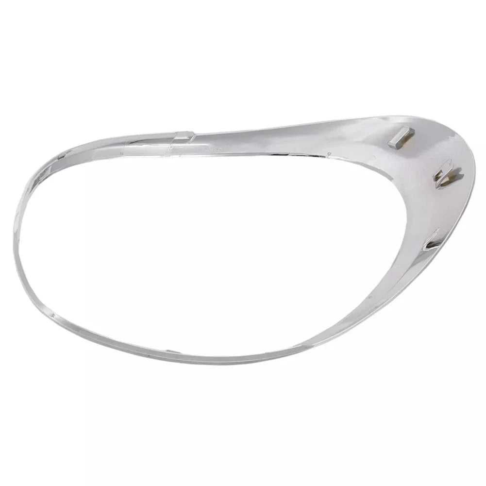 Left Chrome Silver Taillight Trim Ring for Fiat 500L (2012–2018)