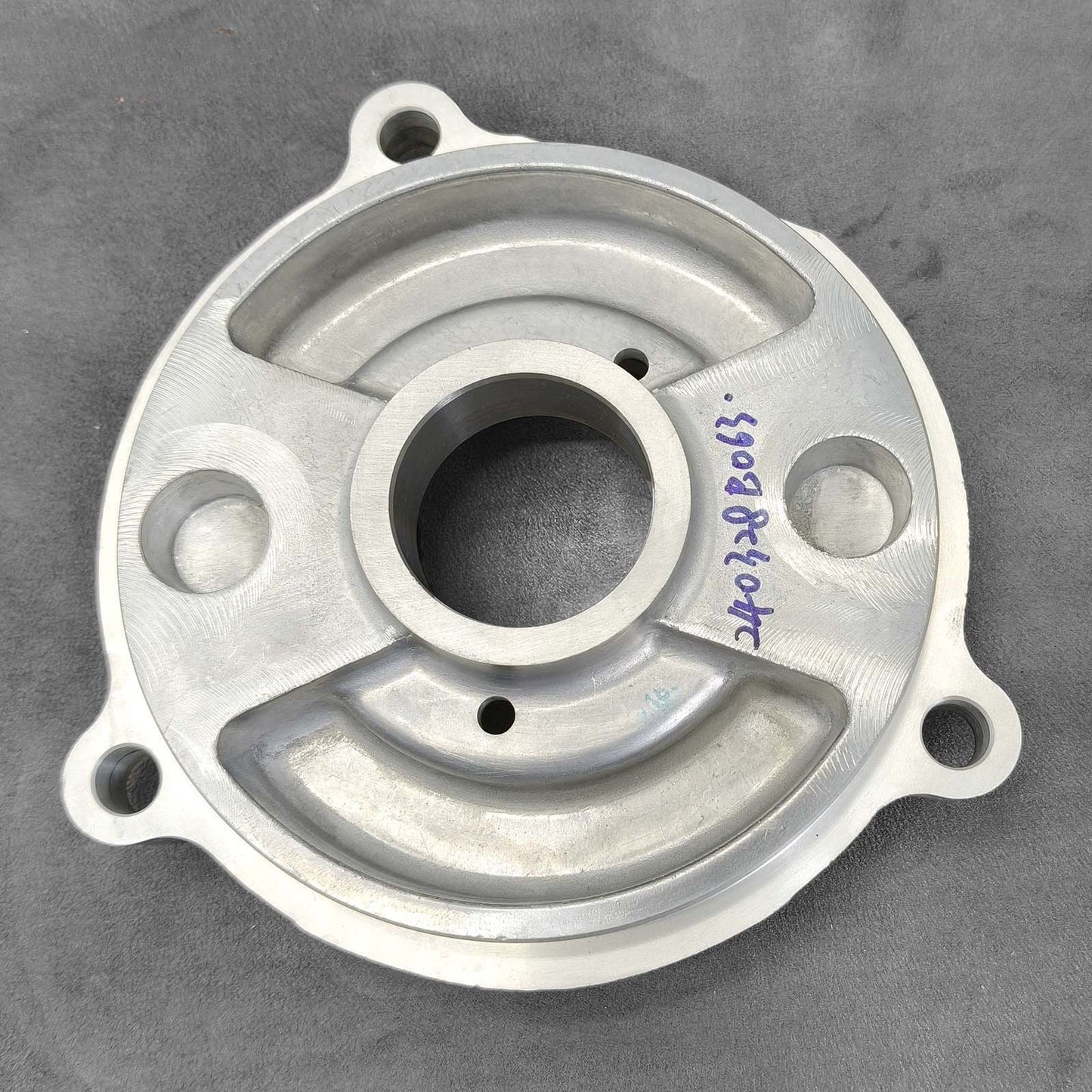 Hydraulic Pump Adaptor for Cummins Engine