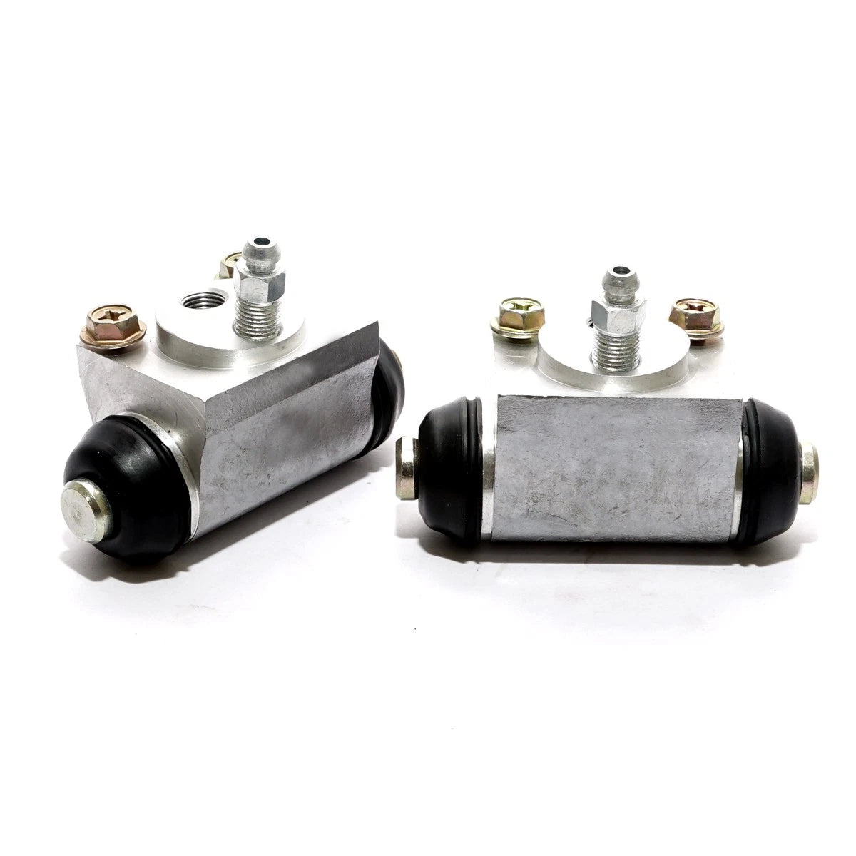 Rear Wheel Brake Cylinders for Toyota Hilux Revo (2015–2023)