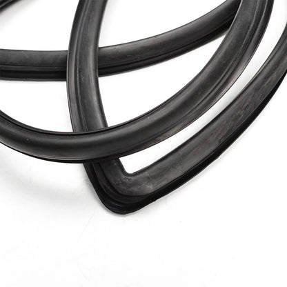 Front Windshield Rubber Weatherstrip Fits Datsun Sunny KB310 2D Coupe 77-81 D05