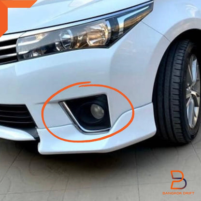 Chrome Fog Lamp Driving Light Set for Toyota Corolla Sedan (2014-2017)
