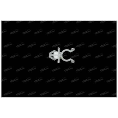 Hood Rod Support Clip for Nissan Navara D21 D22 (1986–2004)