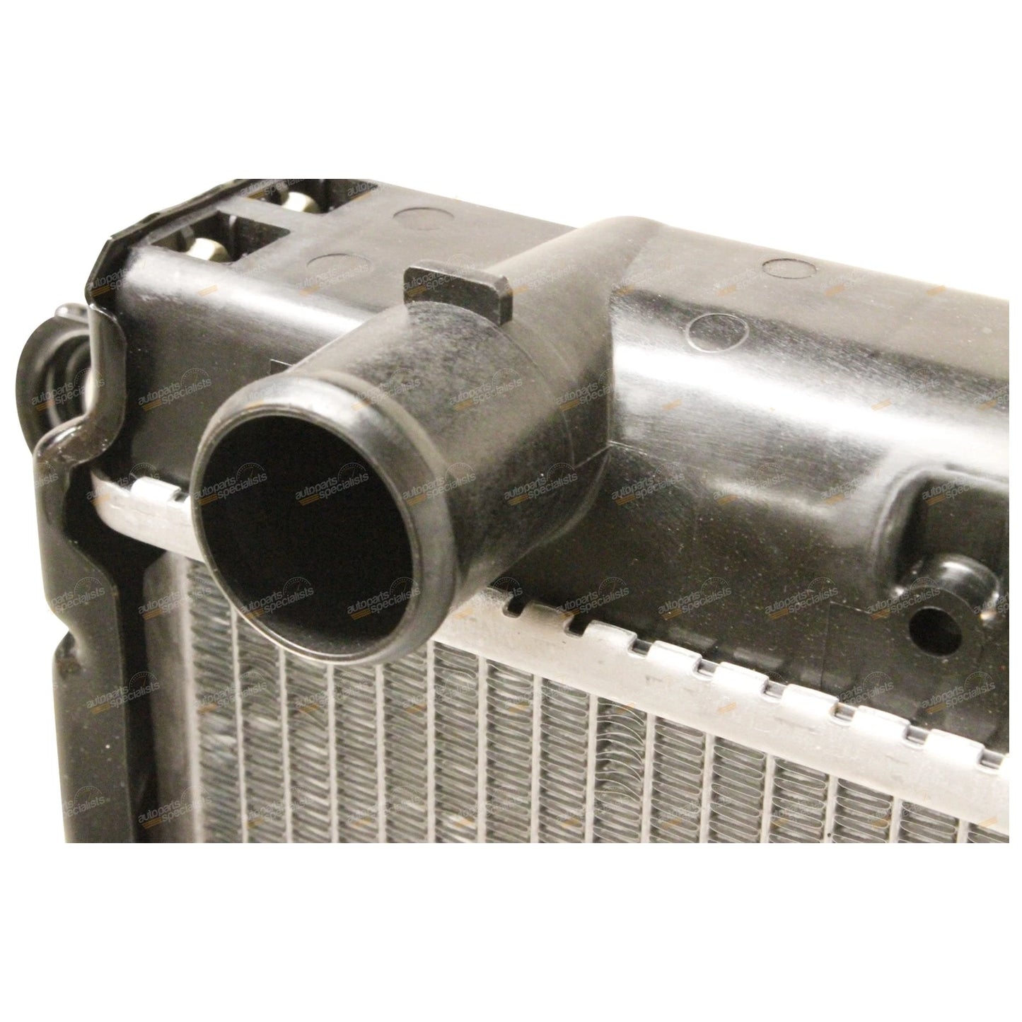 Aluminium Alloy Core Radiator for Toyota Landcruiser UZJ100 (1998–2007)