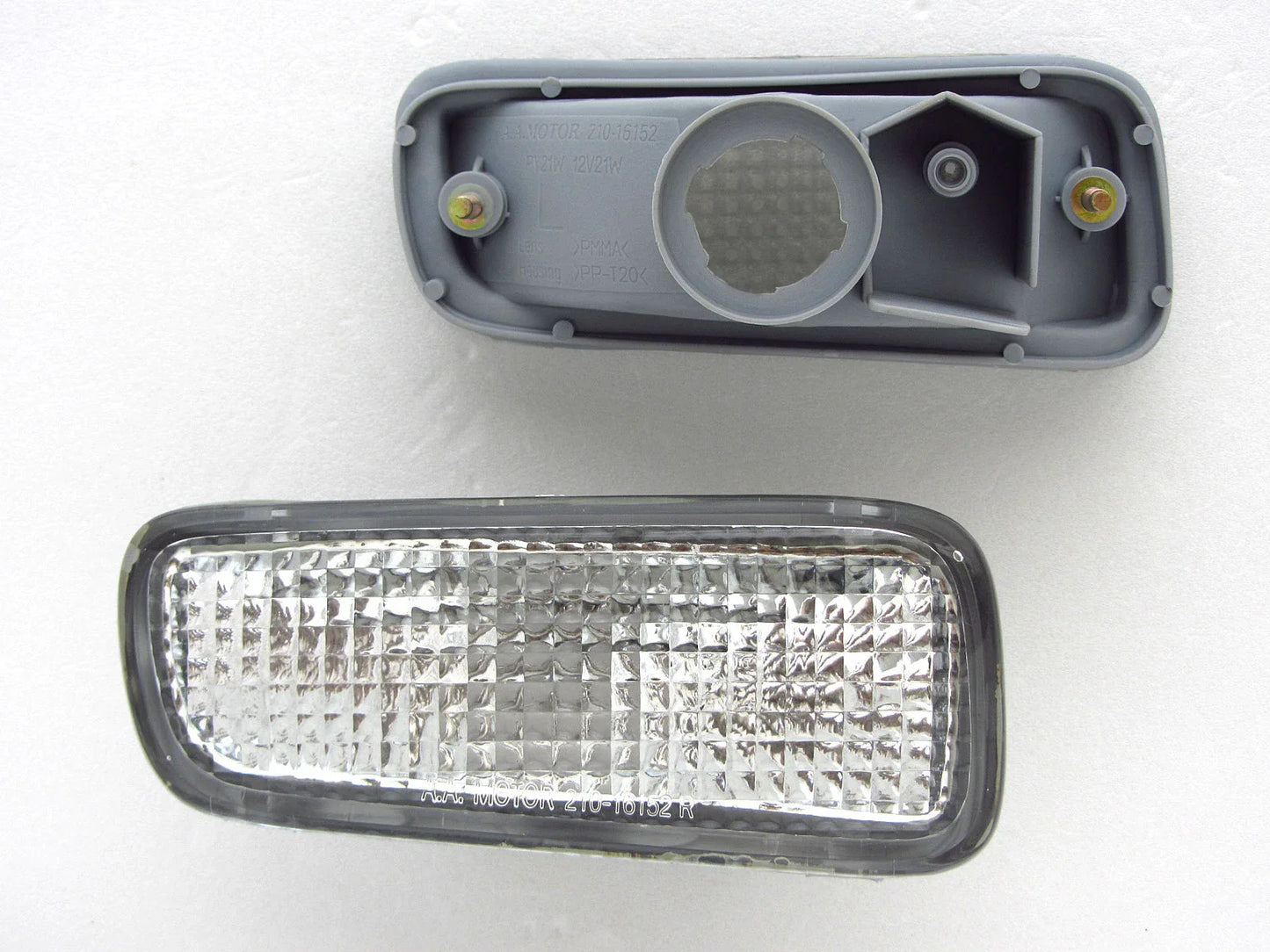 Isuzu TF TFR Holden Rodeo Bumper Indicator Light (1999-2002)
