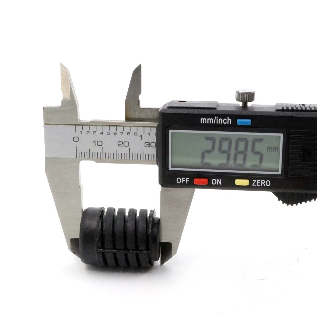 BonnetRubber Bumper for Nissan Datsun 720 1980-1985