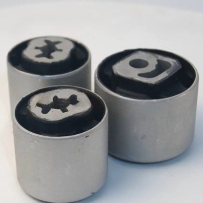 3Pcs Differential Bushing Kit for Audi Q7 (2007–2015) VW Touareg (2004–2018)