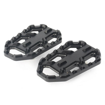 CNC Wide Foot Pegs for Kawasaki VERSYS-X300, VERSYS 650, VERSYS 1000 (2017-2023)