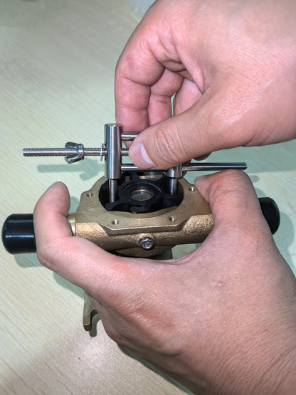 Impeller Removal Tool for Volvo Yanmar (40MM-80MM)
