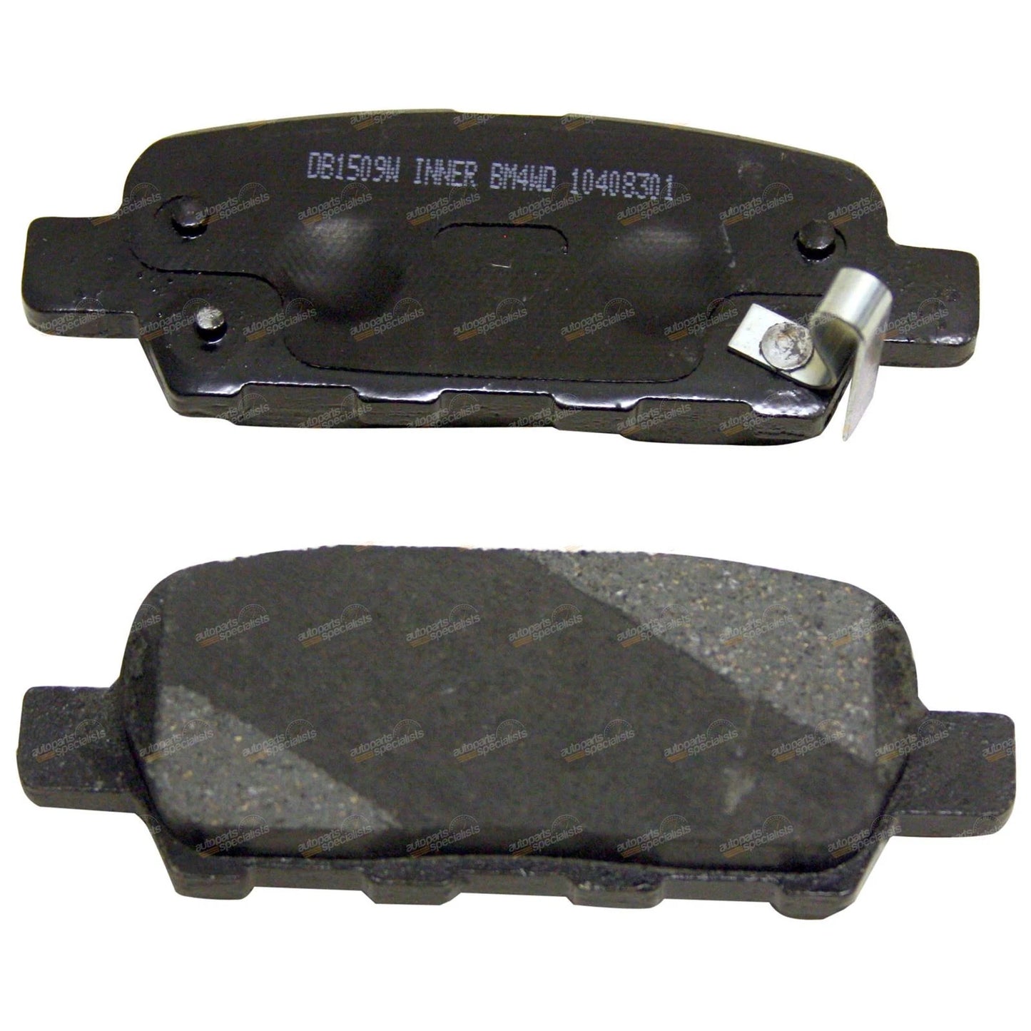 Set of 4 Rear Disc Brake Pads for Nissan 350Z (2002–2009)