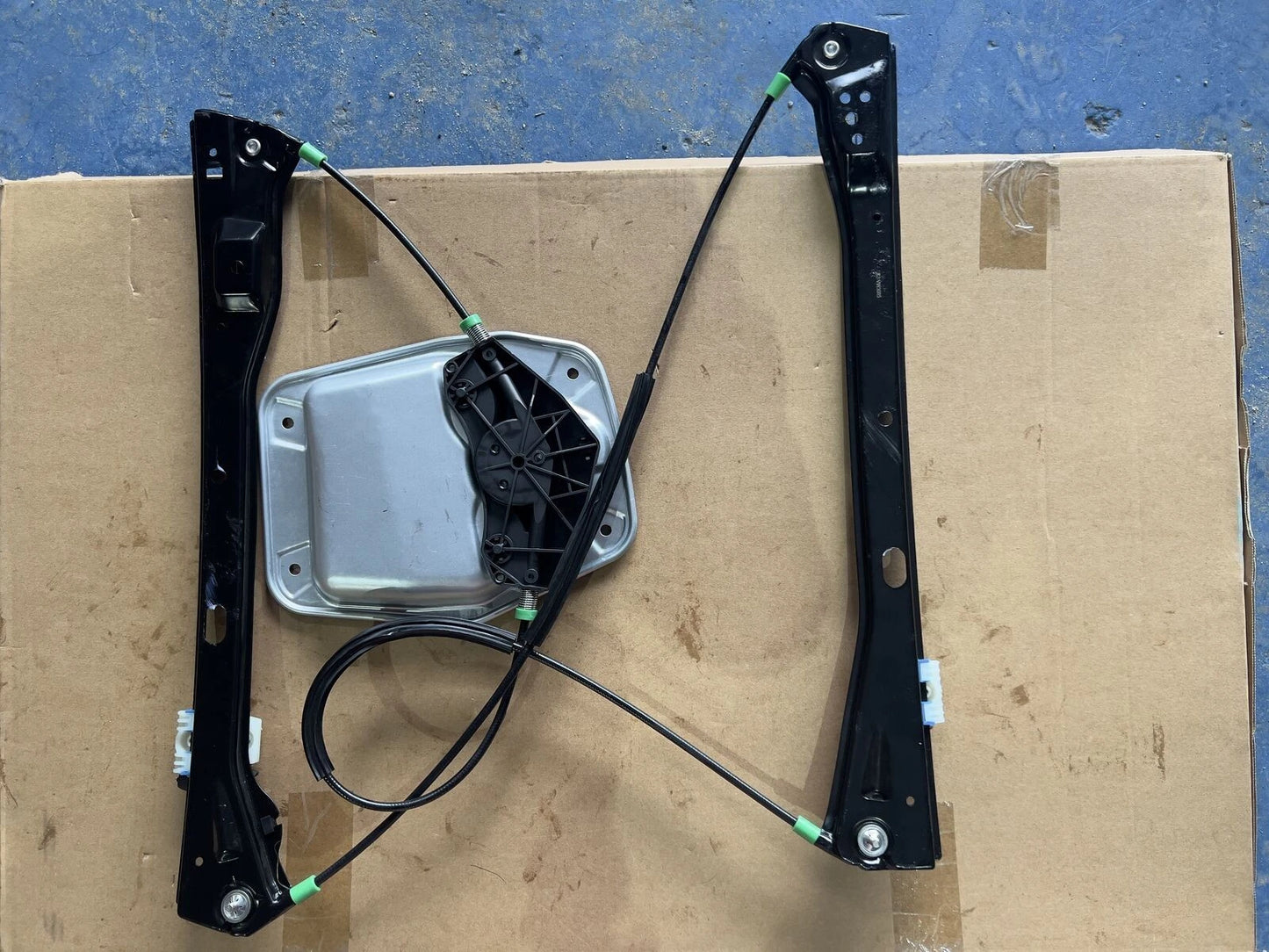 Front Left Window Regulator for VW Golf MK5 (2004–2010) 3-Door Hatch