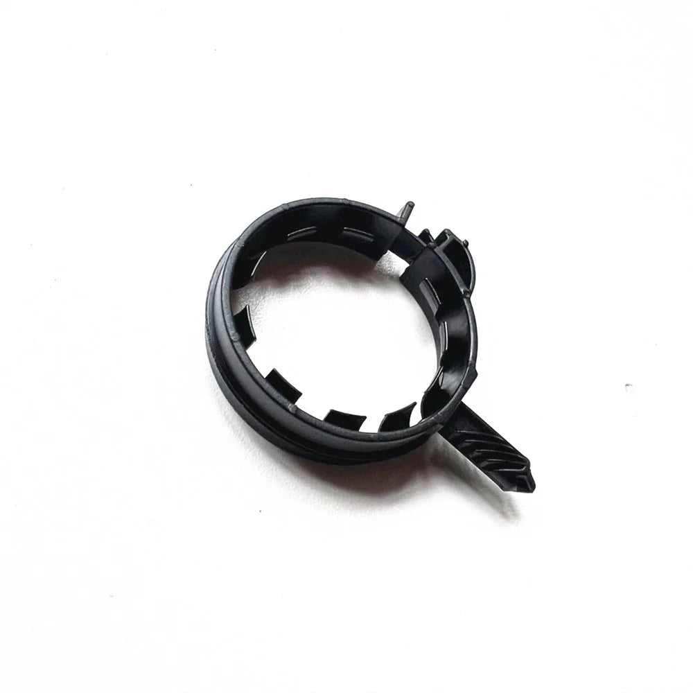 Upper Radiator Hose Clip Retainer for Chevy Silverado SS (2007-2013)
