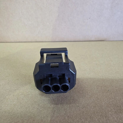 3 Pins Alternator Connector Plug for Ford Falcon BF FG Territory SY SZ