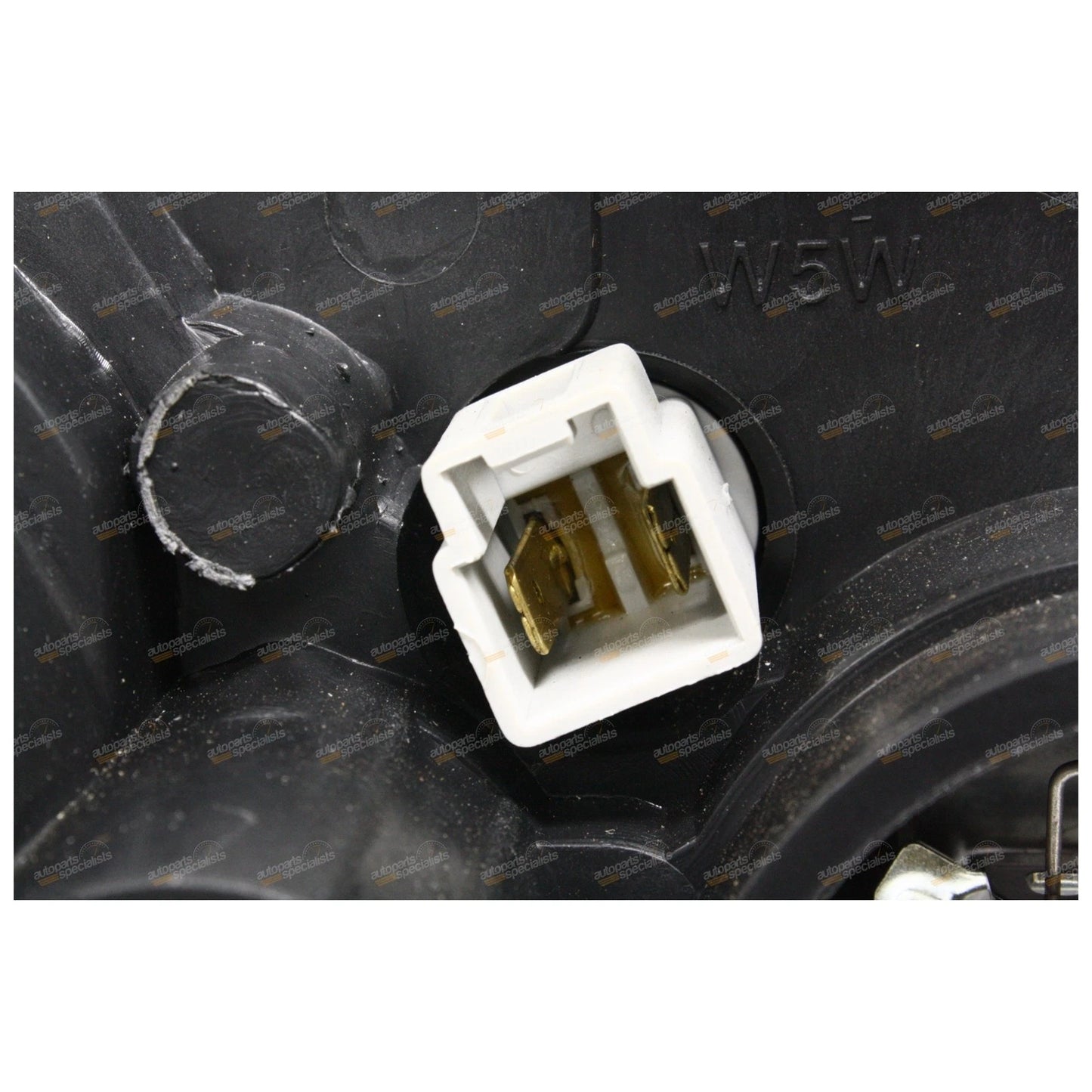 LH Dual-Reflector Headlight for Nissan Pulsar N16 (2000–2003)