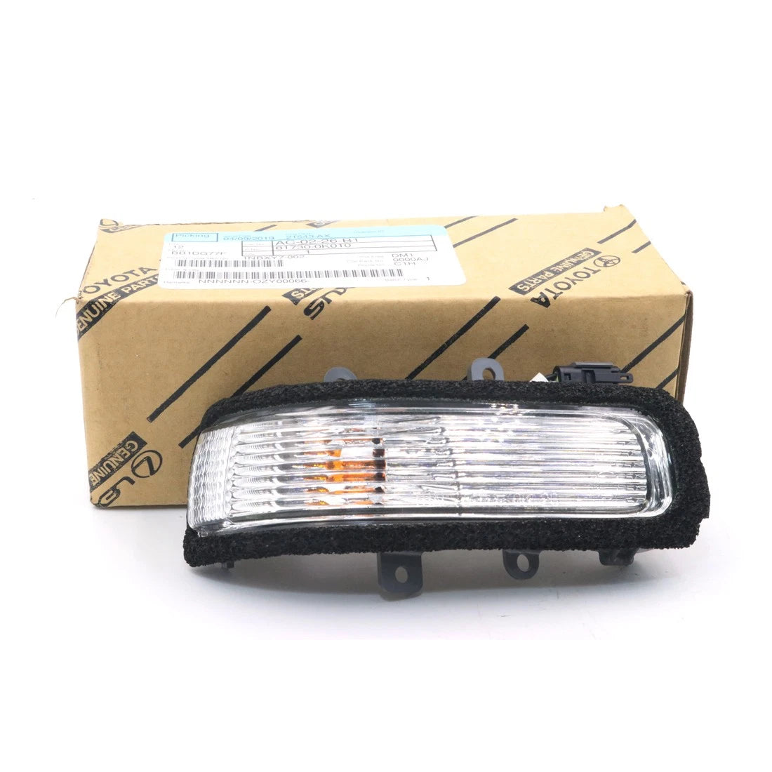 Right Side Mirror Cover with Turn Signal for Toyota Hilux (2011–2012)