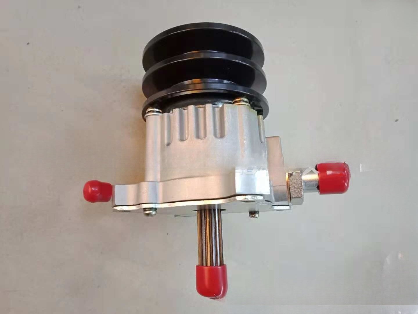 Brake Vacuum Pump for Toyota Hilux Hiace Dyna (1993–2001)