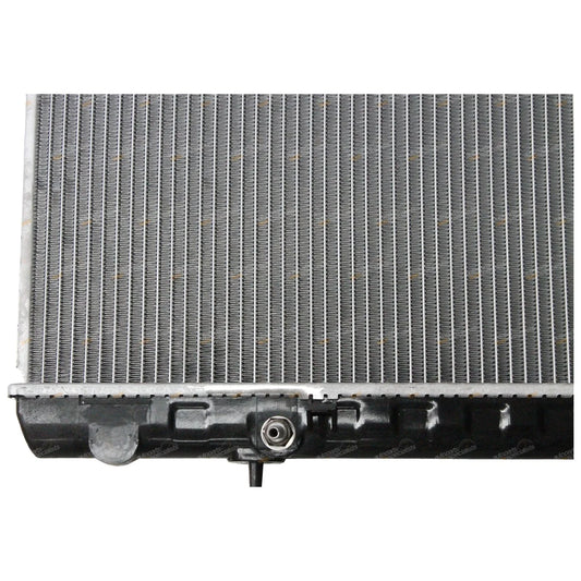 Aluminium Alloy V6 3.3L Radiator for Nissan Pathfinder R50 (1995-2005)