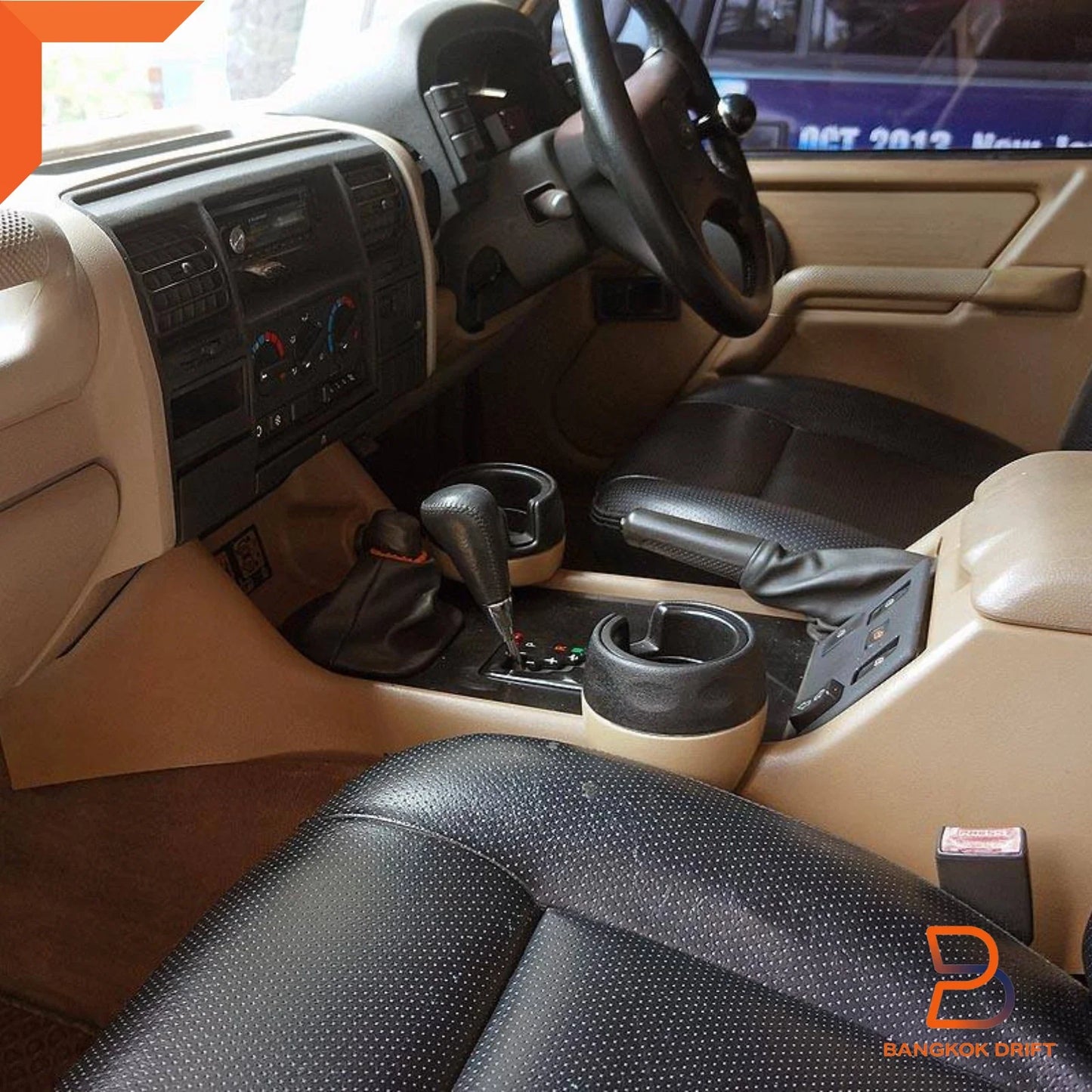 Beige Cup Holders  for Land Rover Discovery Series 1 & 2 (89-04)