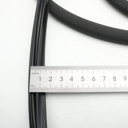 Weatherstrip Sliding Roof Seal Strip for Toyota Land Cruiser LC100 (1998–2007)