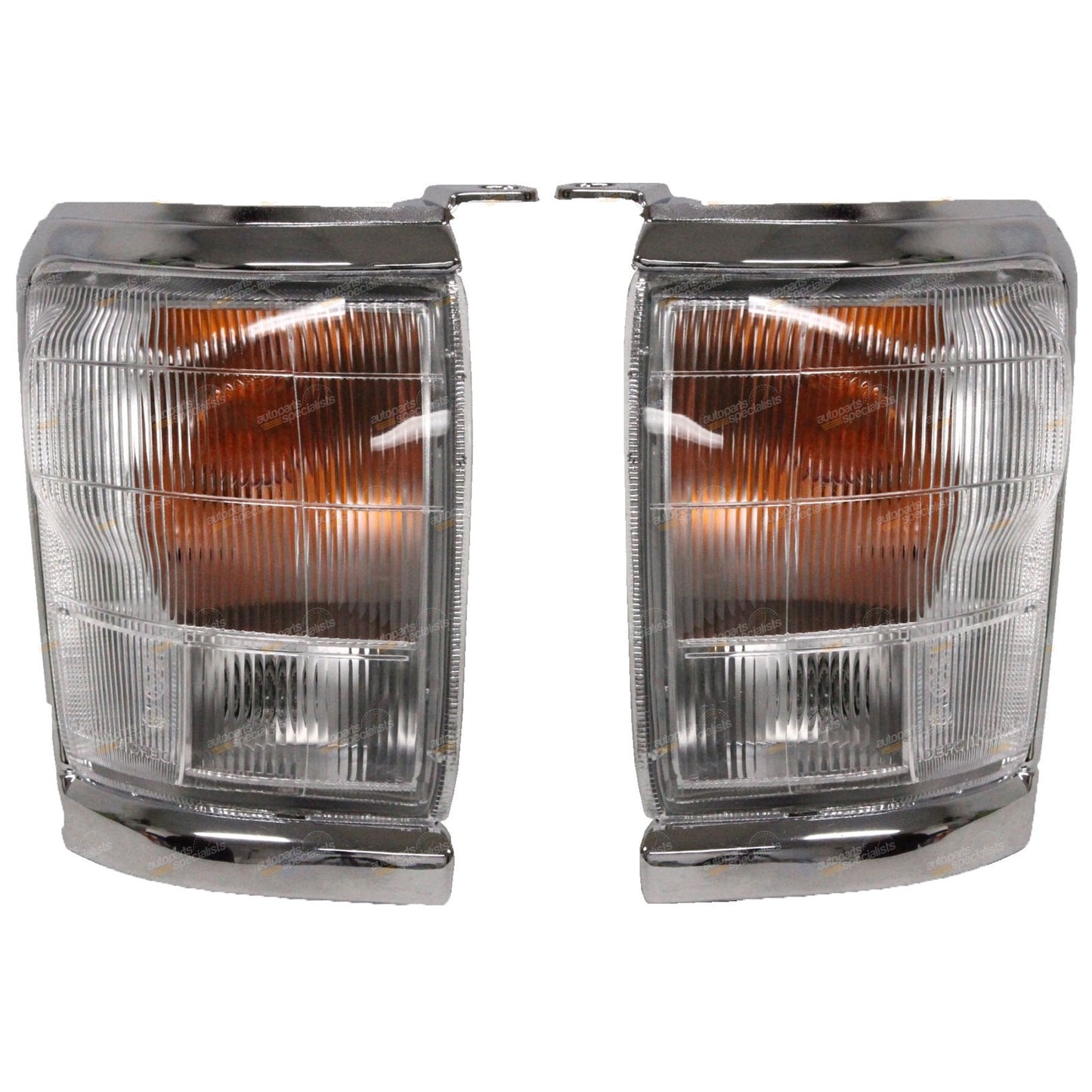 Set of 2 Chrome Trim Corner Indicator Lights for Toyota Hilux (1997–2001)
