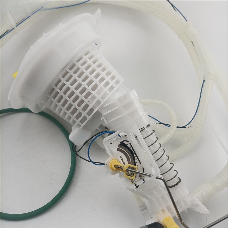 Fuel Pump Module Assembly for Dodge Charger Challenger Chrysler 300 (2005–2018)