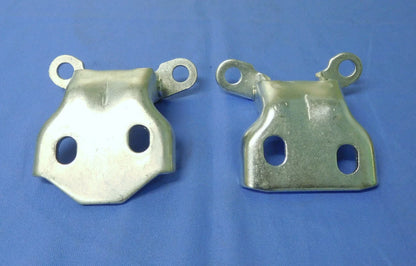 Front RH Door Hinge Upper & Lower Set for 2WD Holden TF Rodeo (1998-2002)
