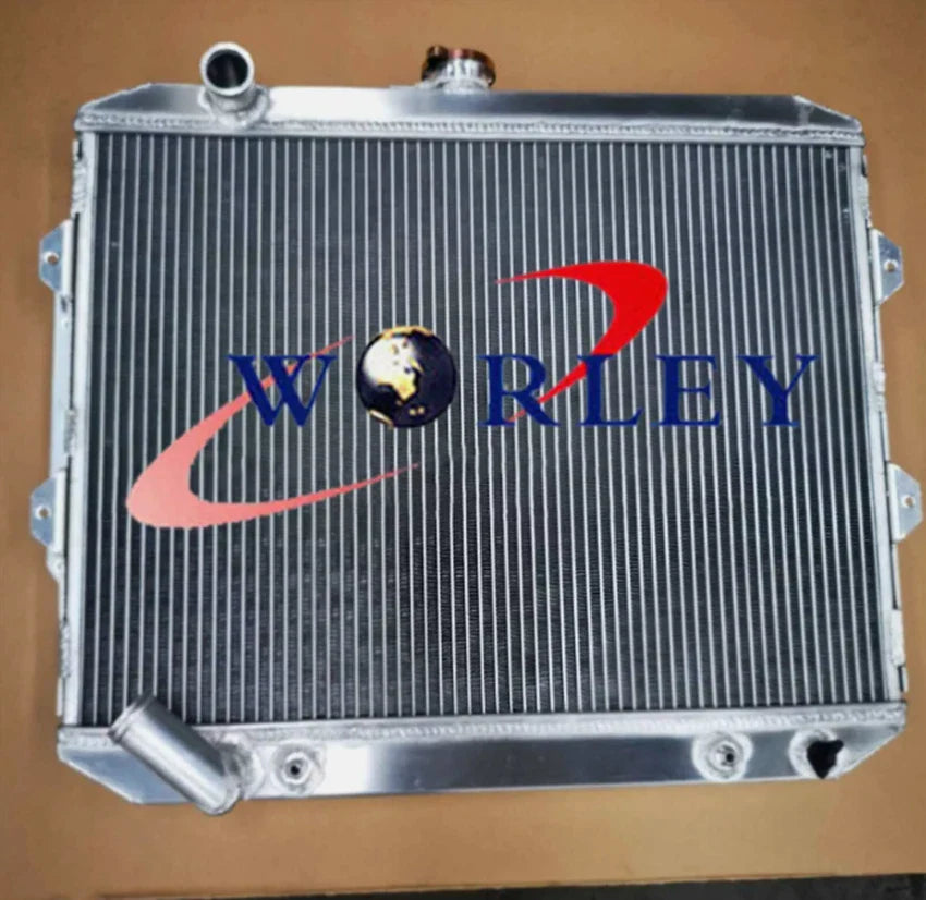 3R Aluminum Radiator for MITSUBISHI Montero/SHOGUN II V23W/V43W (1990-2000)