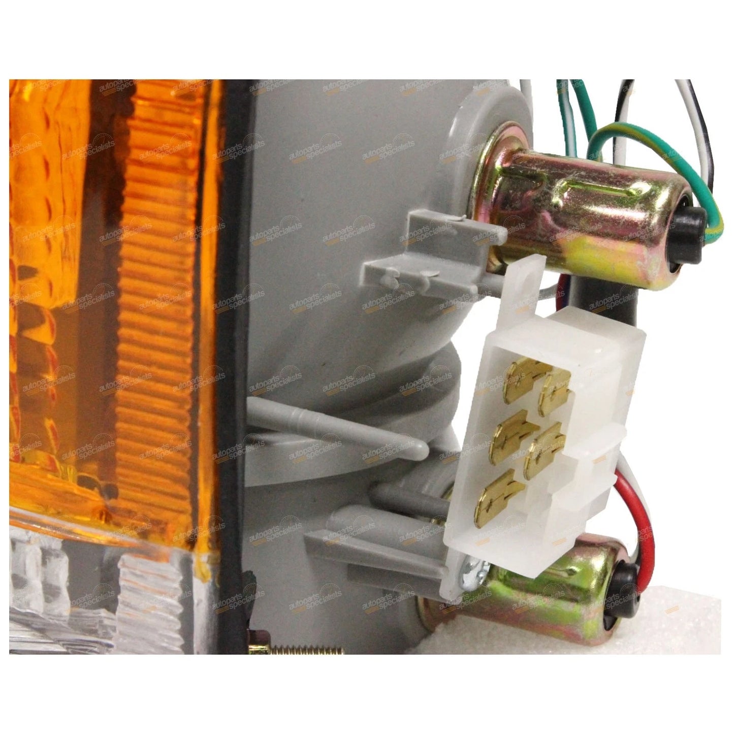 RH Tail Light for Mitsubishi L200 Express Ute (1979–1986)