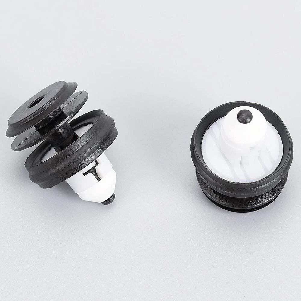 30Pcs Interior Door Trim Panel Clips for BMW 530e 530i 540i (2017-2023)