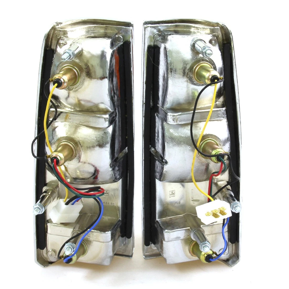 Chrome Tail Light Lamps for Isuzu Rodeo (1983–1988)