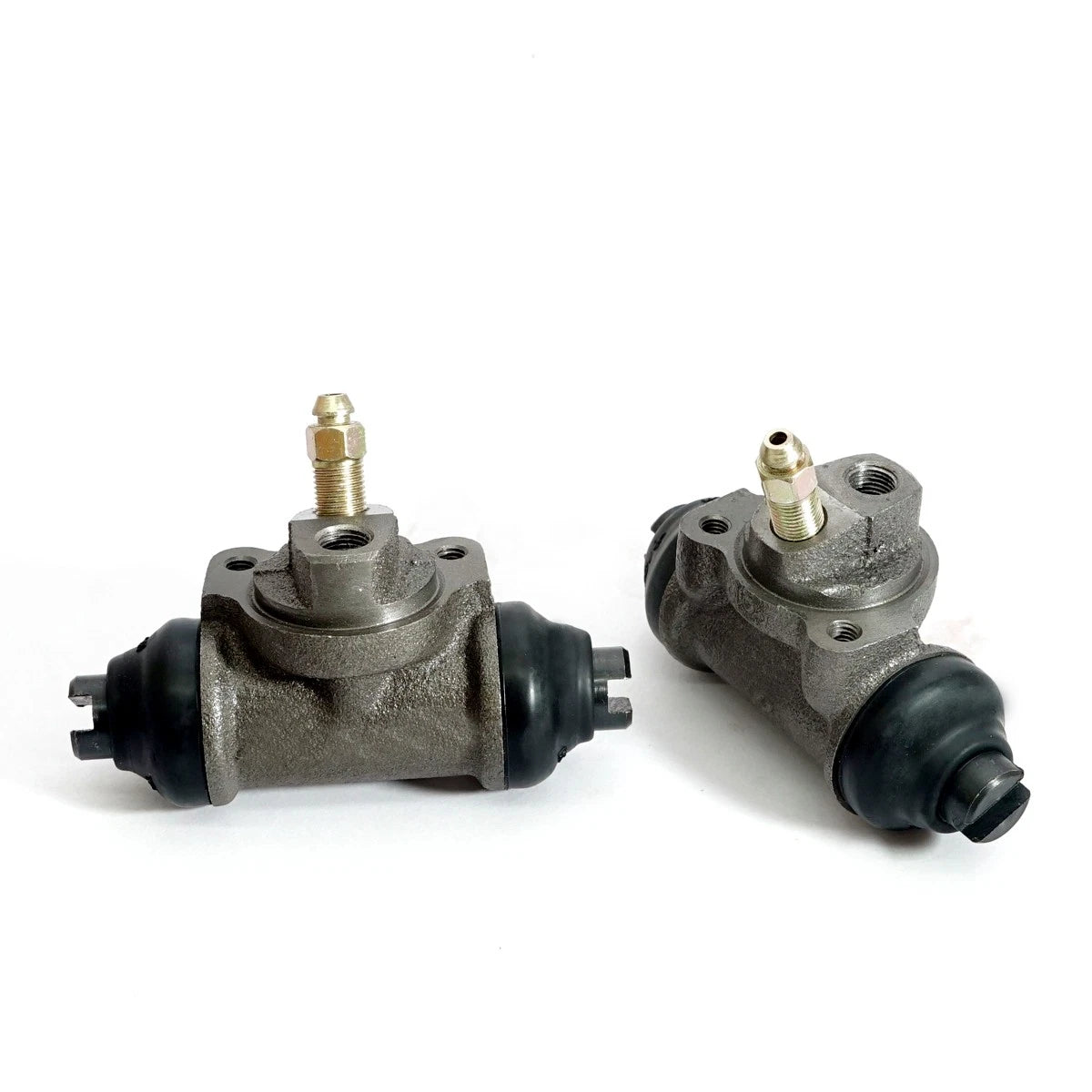Set of 2 Rear Wheel Brake Cylinders for Datsun Nissan 620 2WD (1972–1979)