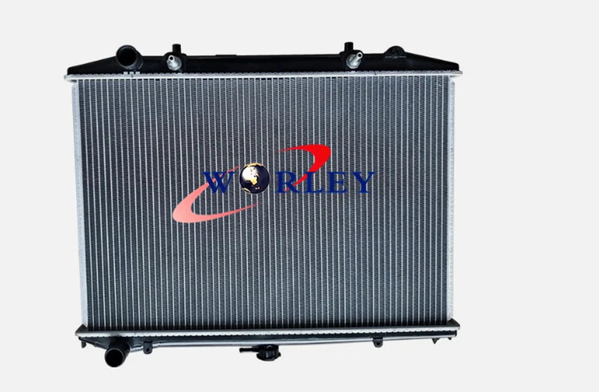 Radiator for Nissan Navara D21 (1986–1997)