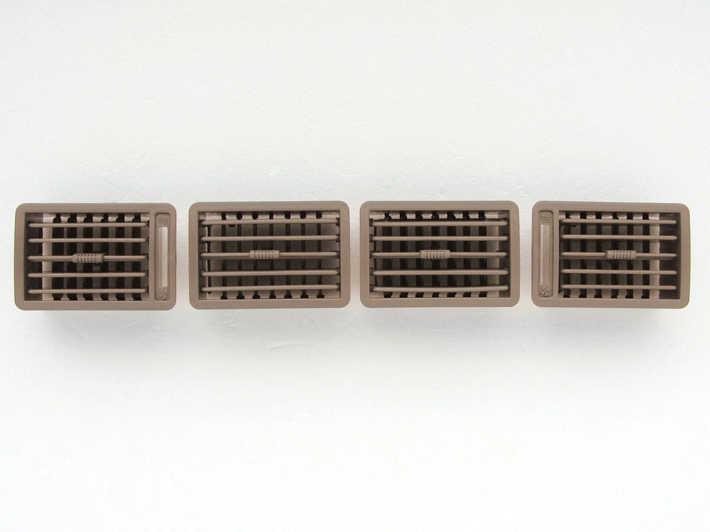 Air Vent Set for Isuzu TF TFR Holden Rodeo Pickup - Brown (1988-1996)