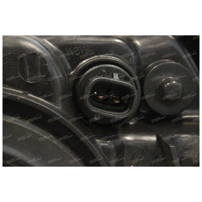 RH Headlight with Clear Blinker for Mitsubishi Triton (2006–2009)