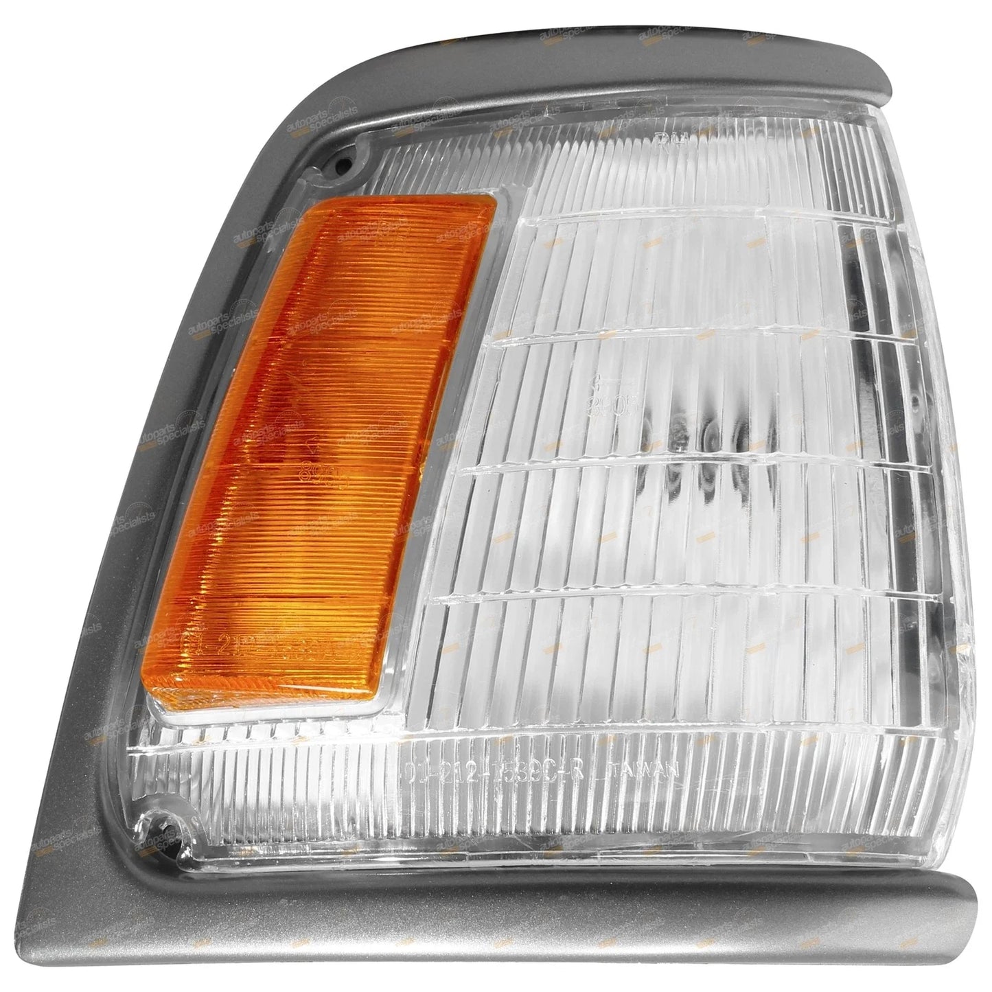 Right Hand Corner Light Lamp Indicator Silver for Hilux LN85 RN85 RN90 YN85