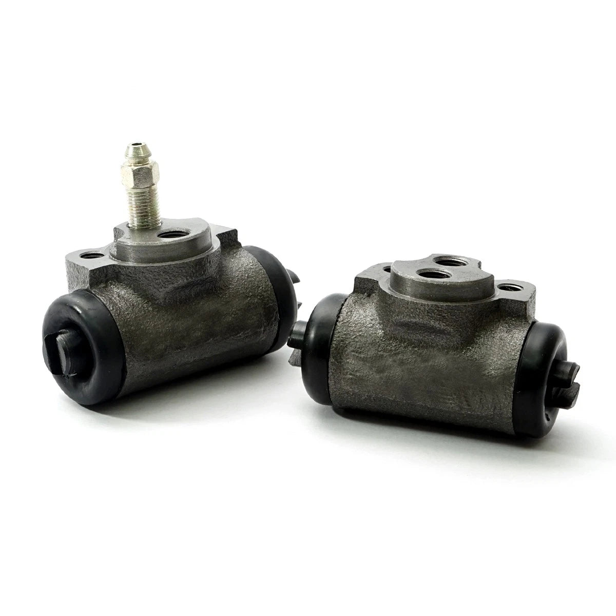 Set of 2 Wheel Brake Cylinders for Mitsubishi Triton L200 (2015–2016)