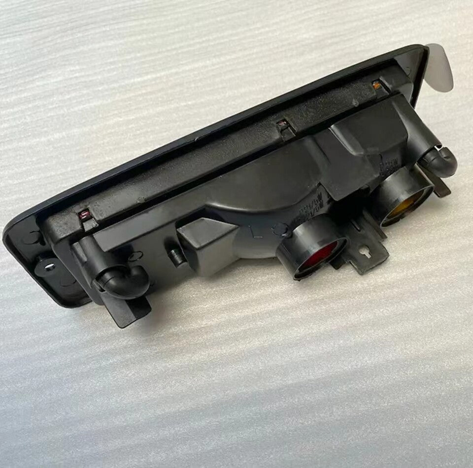 Pair of Tail Rear Bumper Fog Lights for Mitsubishi Pajero (1991–Present)