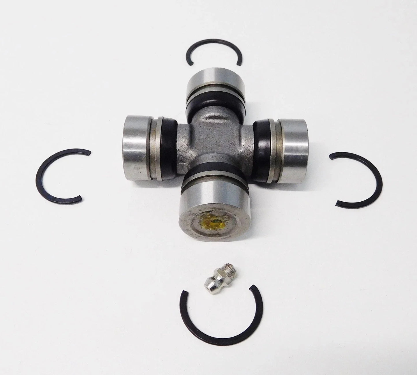Front Tailshaft Universal Joint for Navara D22 V6 Petrol 4WD (2001-2006)