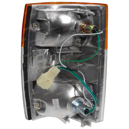 RH Front Corner Light for Isuzu ELF NHR55 NKR58E (1984–1993)